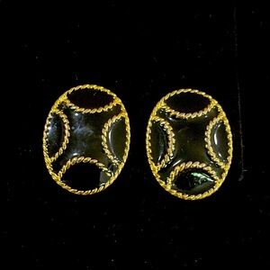 Vintage Black Enamel and gold tone rope design clip on earrings